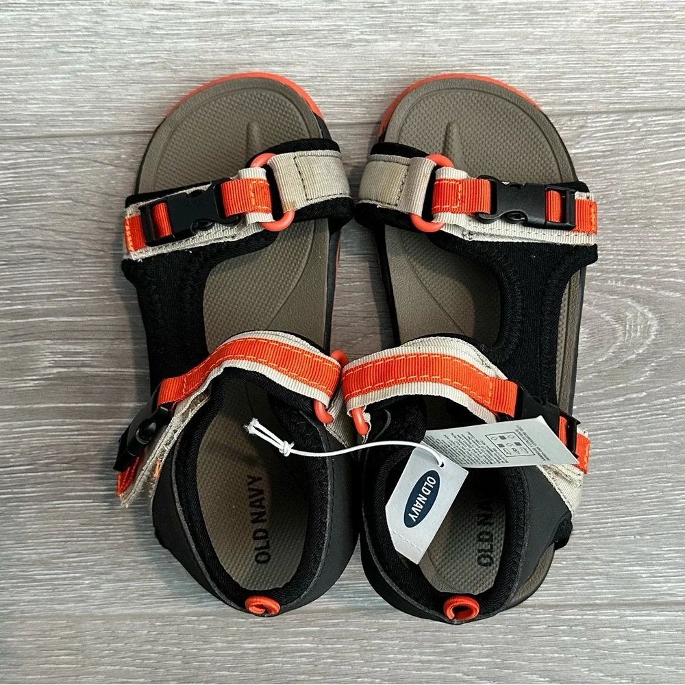 NWT. Old Navy Kids Sandals - Size 13